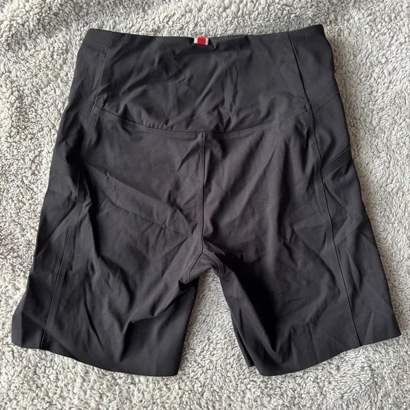 Tracksmith Shorts Spandex - Picture 2 of 2